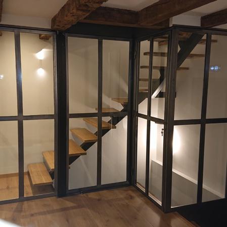 Escalier limon central 05