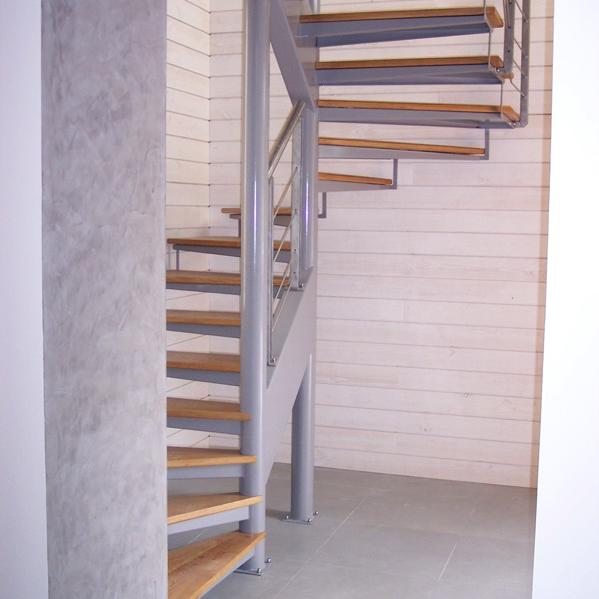 Escalier limon latéraux 07